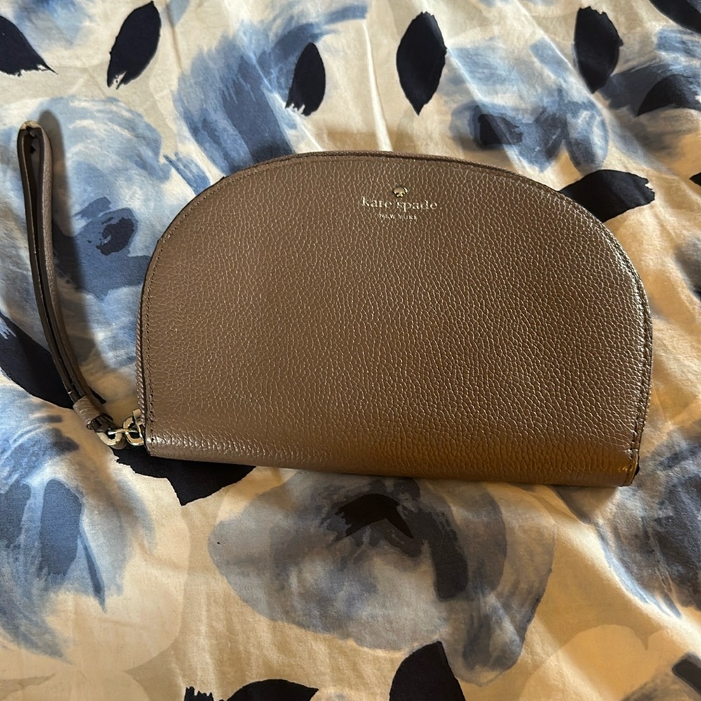 Kate Spade half moon wristlet